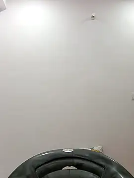 sanjana077 online show from 10, 4, 2026