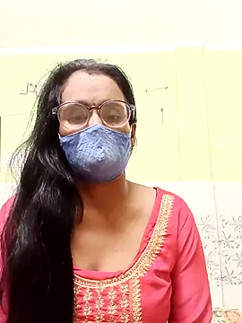 sanjana077 online show from 12, 11, 2025