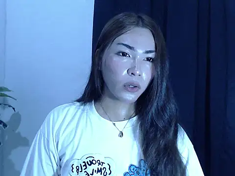 Snapshot of HarlsObsession chatting on 10, 11, 2025 HarlsObsession online show from 10, 11, 2025