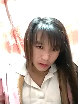 Snapshot of bupbe-baby chatting on 6, 11, 2025 bupbe-baby online show from 6, 11, 2025