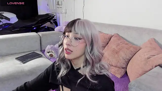 MidNightTouch-21 online show from 1, 12, 2025