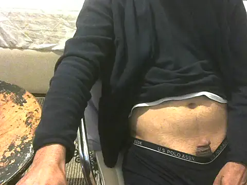Snapshot of ellsaBunny chatting on 25, 11, 2025 ellsaBunny online show from 25, 11, 2025