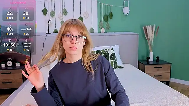 CindyMoriLove online show from 11, 3, 2026