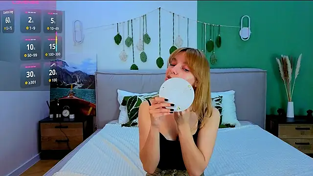 CindyMoriLove online show from 28, 3, 2026