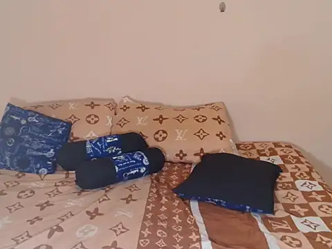 Snapshot of IronKados chatting on 7, 11, 2025 IronKados online show from 7, 11, 2025