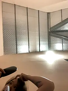 Dilen 7533 online show from 22, 11, 2025