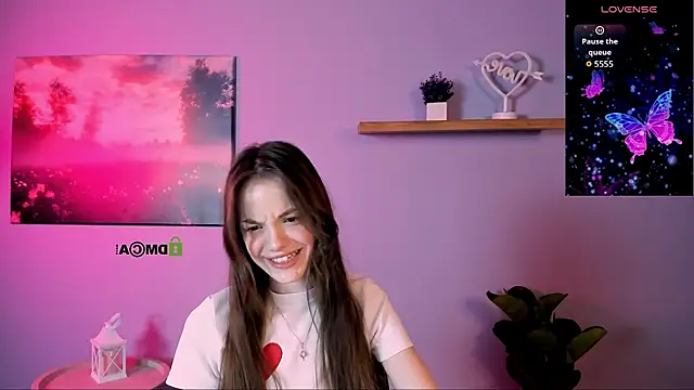 mia starrr  online show from 22, 11, 2025