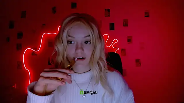 mia starrr  online show from 8, 2, 2026