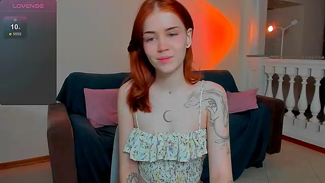 Snapshot of alice_with_freckles chatting on 29, 5, 2026 alice with freckles online show from 29, 5, 2026