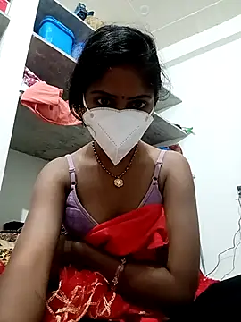 Snapshot of V_HOT_SEXY chatting on 7, 11, 2025 V HOT SEXY online show from 7, 11, 2025