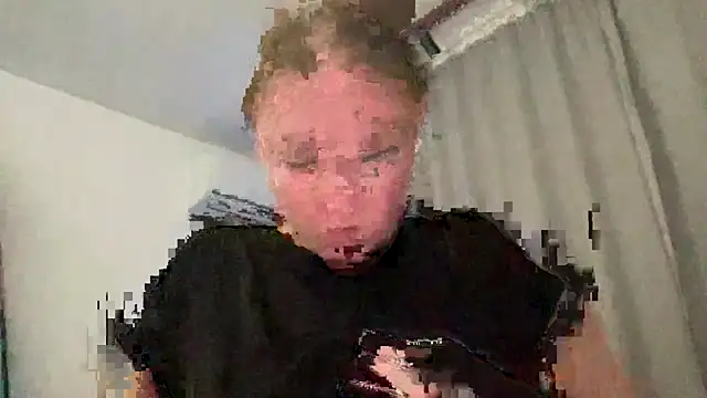 Snapshot of Ameli8 chatting on 18, 11, 2025 Ameli8 online show from 18, 11, 2025