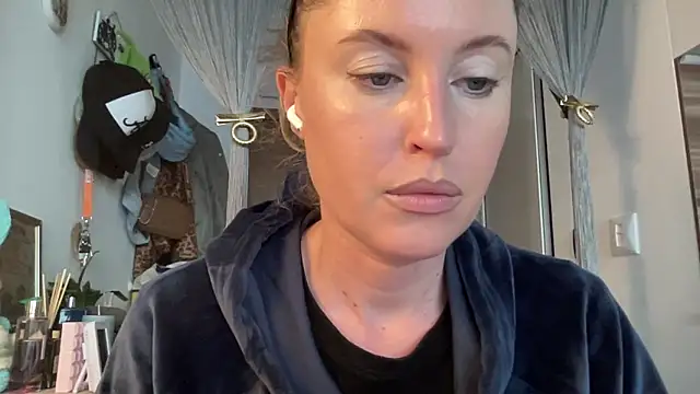Snapshot of Ameli8 chatting on 30, 4, 2026 Ameli8 online show from 30, 4, 2026