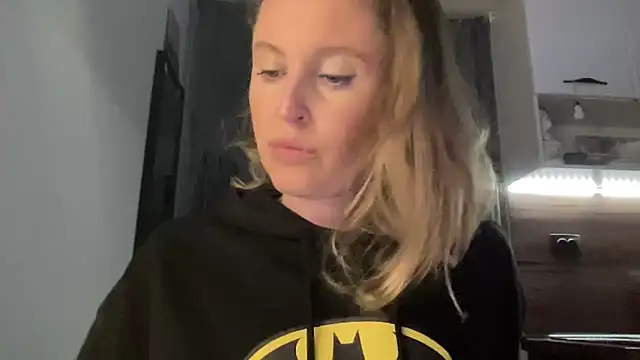 Snapshot of Ameli8 chatting on 6, 3, 2026 Ameli8 online show from 6, 3, 2026