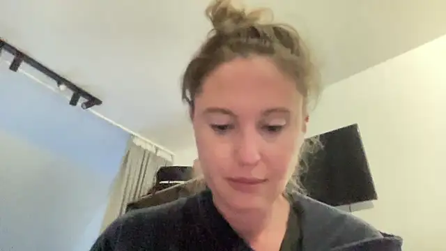 Snapshot of Ameli8 chatting on 25, 4, 2026 Ameli8 online show from 25, 4, 2026