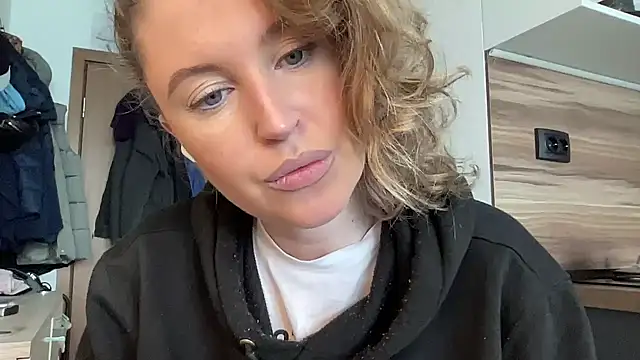 Snapshot of Ameli8 chatting on 6, 2, 2026 Ameli8 online show from 6, 2, 2026