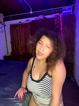 Lolavenezia online show from 18, 11, 2025