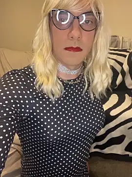 RebekaCD online show from 7, 11, 2025