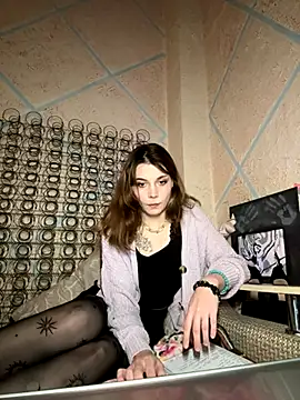 MiaDinA online show from 11, 11, 2025