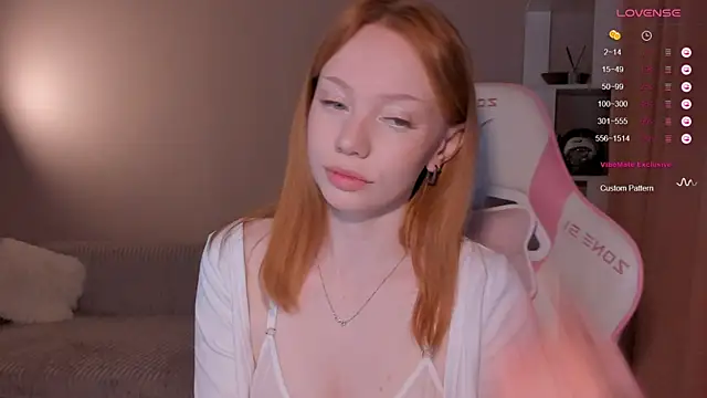 Snapshot of Elisahsthetics chatting on 14, 1, 2026 Elisahsthetics online show from 14, 1, 2026