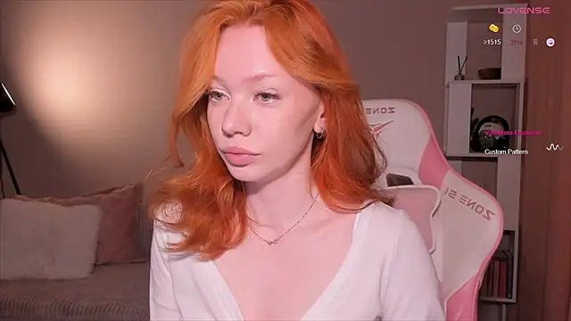 Elisahsthetics online show from 5, 4, 2026