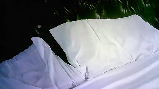 Zulreyna online show from 12, 3, 2026