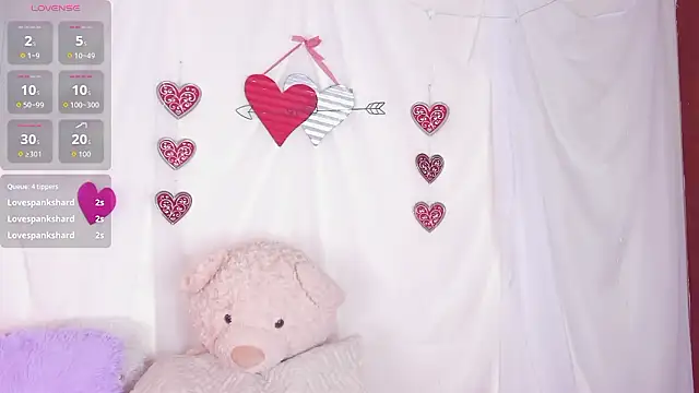 Nyra lux16 online show from 24, 2, 2026