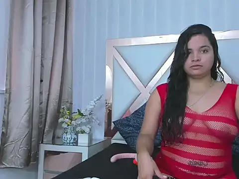 DairaMoon online show from 6, 11, 2025