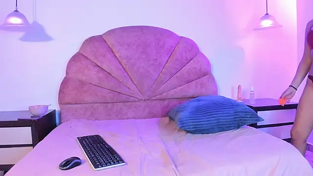 Niina26 online show from 10, 1, 2026