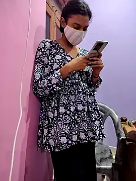 Student12th online show from 5, 11, 2025