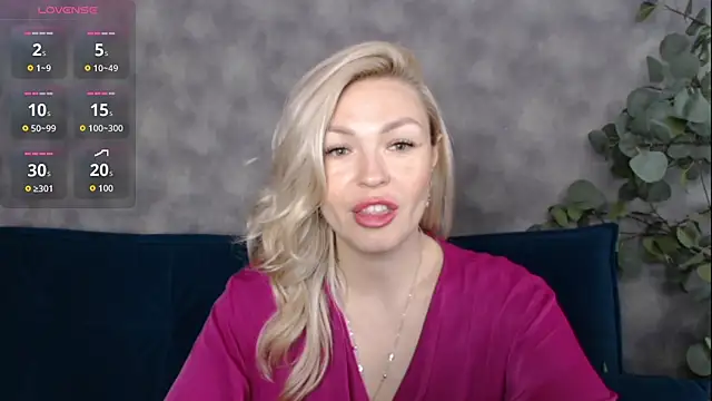 HelenOneLove online show from 8, 5, 2026