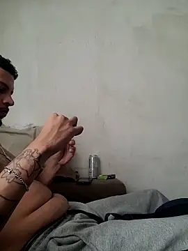 casadodequebra online show from 25, 2, 2026