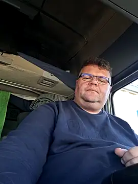 Snapshot of Grase44 chatting on 7, 4, 2026 Grase44 online show from 7, 4, 2026