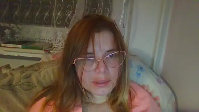 HornyElena online show from 5, 12, 2025