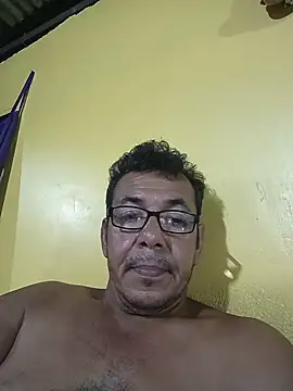 Snapshot of bruno_324278 chatting on 17, 5, 2026 bruno 324278 online show from 17, 5, 2026