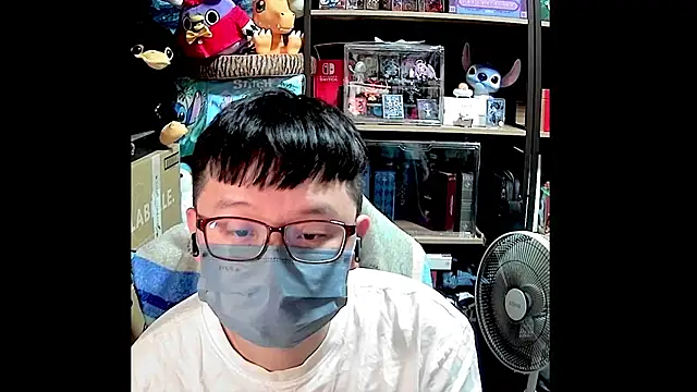 Snapshot of kk05483 chatting on 7, 5, 2026 kk05483 online show from 7, 5, 2026