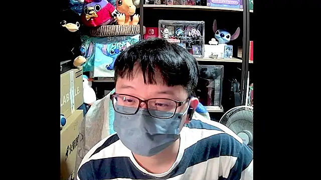 Snapshot of kk05483 chatting on 13, 5, 2026 kk05483 online show from 13, 5, 2026