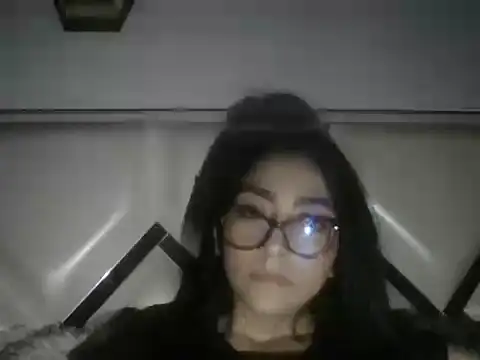 Snapshot of koralencanto chatting on 7, 11, 2025 koralencanto online show from 7, 11, 2025