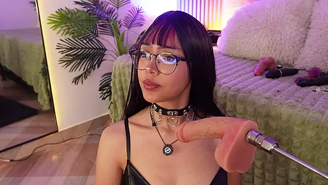  ViolletteNoir  online show from 11, 3, 2026