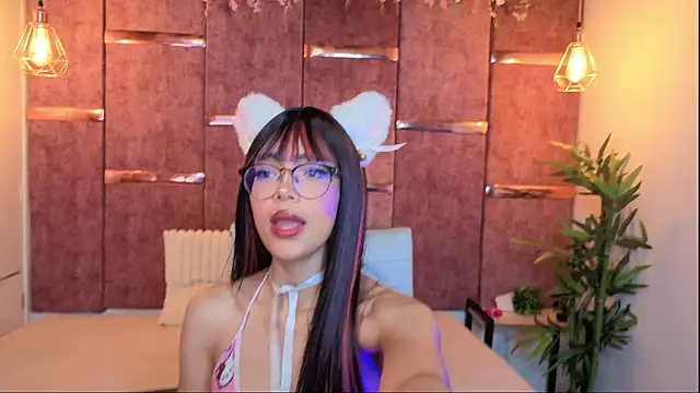  ViolletteNoir  online show from 1, 3, 2026