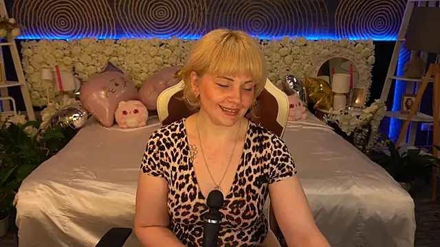 Snapshot of AmaraNights chatting on 6, 6, 2026 AmaraNights online show from 6, 6, 2026