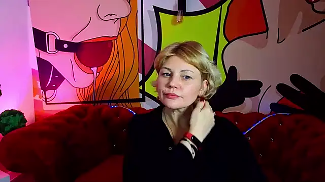 Snapshot of AmaraNights chatting on 18, 11, 2025 AmaraNights online show from 18, 11, 2025