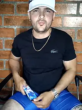 Snapshot of miguelitoo1999 chatting on 9, 11, 2025 miguelitoo1999 online show from 9, 11, 2025