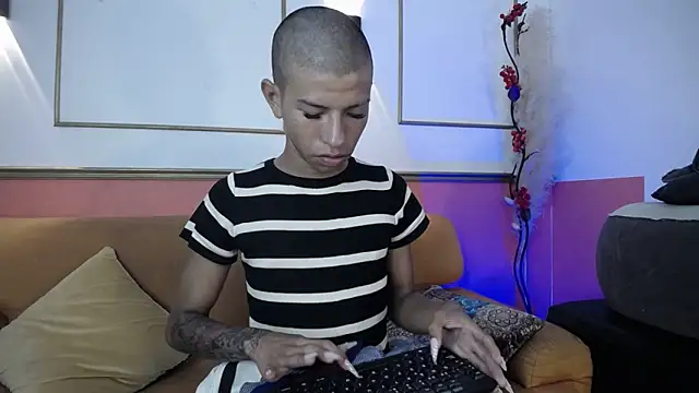 Tessachains 2  online show from 20, 11, 2025