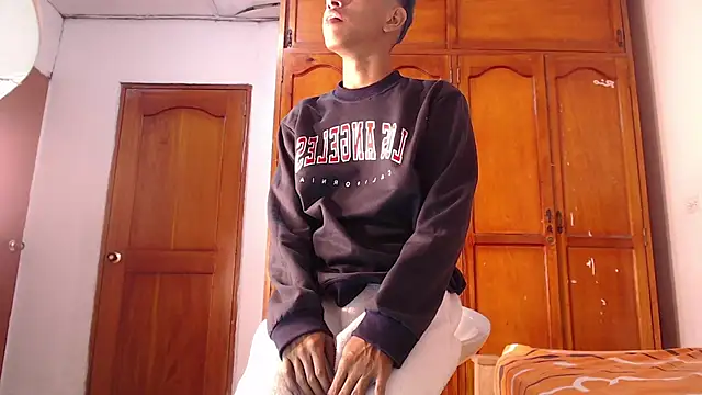 Tessachains 2  online show from 13, 2, 2026