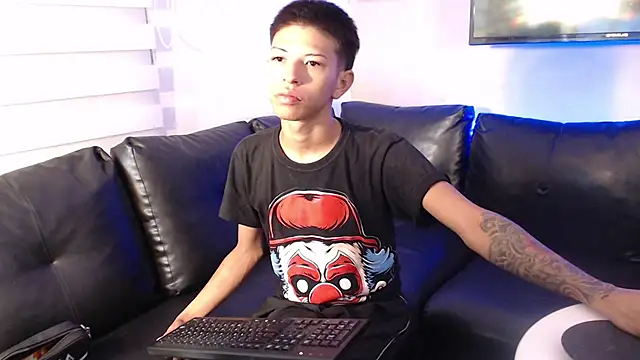 Tessachains 2  online show from 13, 1, 2026