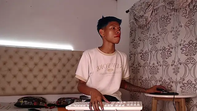 Tessachains 2  online show from 11, 2, 2026