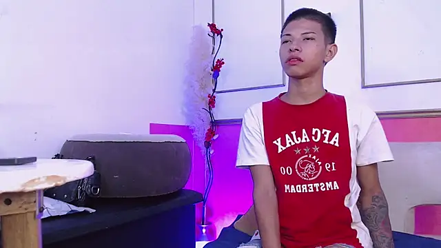 Tessachains 2  online show from 19, 12, 2025