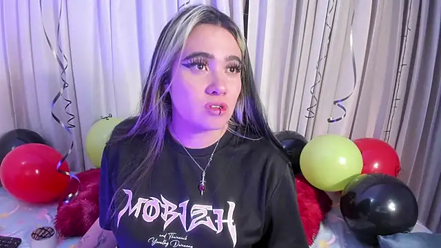 Lilith Zenith  online show from 6, 3, 2026