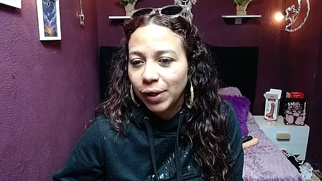 monika 256 online show from 18, 2, 2026