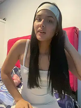 Chiquinquira3 online show from 18, 4, 2026
